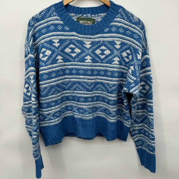 American Eagle Blue Christmas Fair Isle Knit Sweater Size Medium - Picture 1 of 8